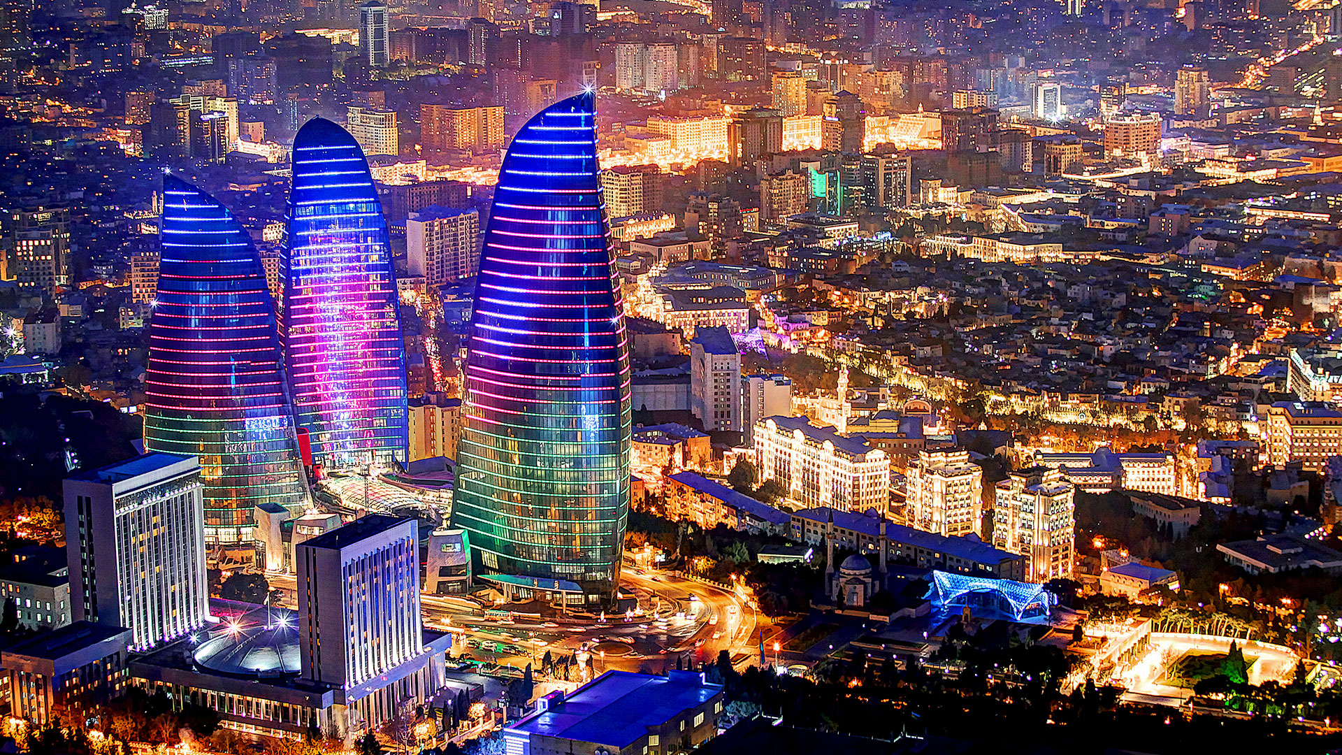 Baku_city_at_night.jpg