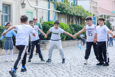“Sülh Aylığı” çərçivəsində Sabunçu rayonunda uşaqlar arasında “Milli oyunlar” əyləncəli idman festivalı keçirildi