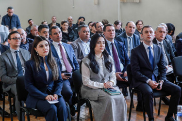 Rayon İcra Hakimiyyəti başçısının növbəti səyyar qəbulu Pirşağı qəsəbəsində keçirildi