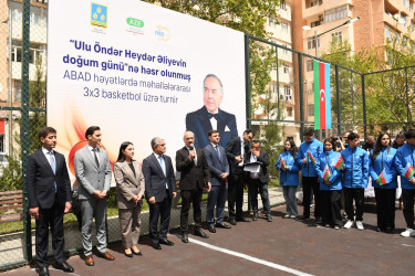 Sabunçu rayonunda “Ulu Öndər Heydər Əliyevin doğum günü”nə həsr olunmuş basketbol üzrə Abad məhəllələrarası turnirinin yekun mərhələsi keçirildi