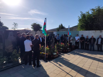 Sabunçu rayonunda “27 Sentyabr – Anım Günü”nün altıncı ildönümü münasibətilə şəhidlərin məzarları ziyarət edilib