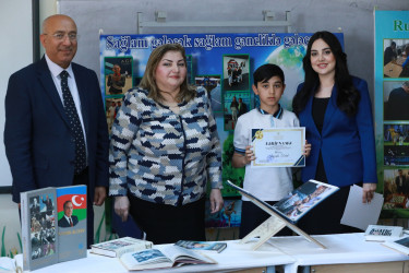 Sabunçu rayonunda "Heydər Əliyev və yaradıcı gənclik" mövzusunda dəyirmi masa keçirildi