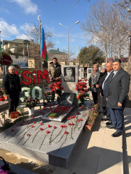 Sabunçu rayonunda Vətən müharibəsi şəhidi Quliyev Asim Bəkir oğlunun doğum günü münasibətilə anım mərasimi keçirilib.