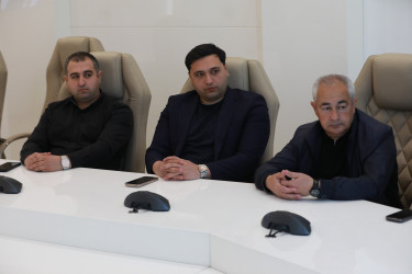 “Dilimiz varlığımızdır” adlı dəyirmi masa keçirilmişdir