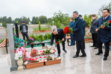 Sabunçu rayonunda “27 sentyabr – Anım Günü” nün beşinci ildönümü münasibətilə şəhidlərin məzarları ziyarət edildi
