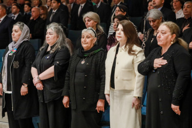 Sabunçu rayonunda Ümummilli Lider Heydər Əliyevin anadan olmasının 103 illiyinə həsr olunmuş “Ulu Öndər Heydər Əliyev:  Müasir Azərbaycanın memarı” adlı tədbir keçirildi.