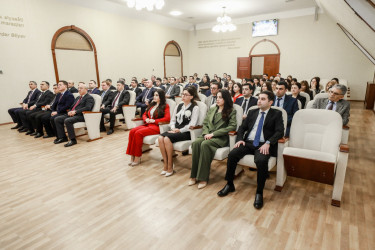 Sabunçu Rayon İcra Hakimiyyətində “31 dekabr-Dünya Azərbaycanlılarının Həmrəyliyi Günü” və “Yeni İl” münasibətilə tədbir keçirildi