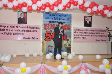 Tahir Hacıyev adına 252 saylı məktəb-liseyin 50 illik yubileyi qeyd edildi