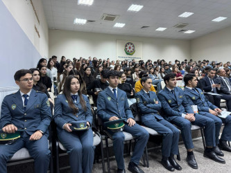 Sabunçu Gənclər Evində “2 fevral – Azərbaycan Gəncləri Günü” münasibətilə konfrans keçirildi