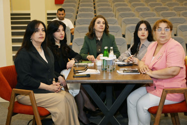 Sabunçu Rayon İcra Hakimiyyəti başçısının müavini-Ərazi-təşkilat və ictimai-siyasi məsələlər şöbəsinin müdiri, “İş yerində gender bərabərliyinin idarə olunması” mövzusunda təlimdə iştirak edib