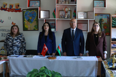 Sabunçu rayonunda "Heydər Əliyev və yaradıcı gənclik" mövzusunda dəyirmi masa keçirildi