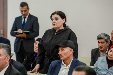 Zabrat qəsəbəsində sakinlərlə növbəti səyyar görüş keçirildi