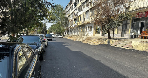 Sabunçu rayonunda "Azərbaycan Avtomobil Yolları Dövlət Agentliyi" tərəfindən məhəllədaxili yolların yenidən qurulması və abadlıq işlərinin aparılması davam etdirilir.