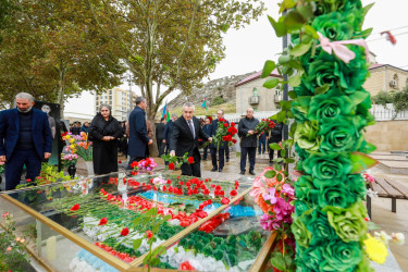 Sabunçu rayonunda “27 sentyabr – Anım Günü” nün beşinci ildönümü münasibətilə şəhidlərin məzarları ziyarət edildi