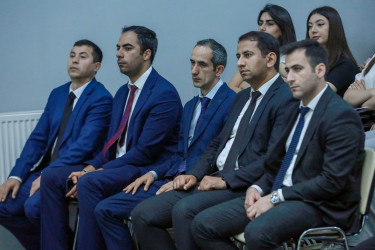 Sabunçu Gənclər Evində “Müasir dövrdə informasiya mühiti və sosial çağırışlar fonunda gənclər arasında mənəvi dəyərlər” mövzusunda tədbir keçirilib