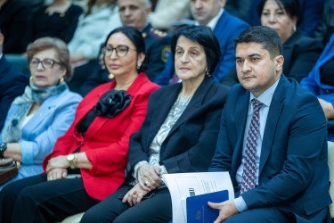 Sabunçu rayonunda “Himayədar ailə” qayğı modelinə həsr olunmuş ictimai dinləmə keçirildi