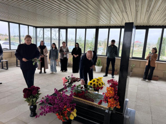 Sabunçu rayonunda “27 sentyabr – Anım Günü” nün beşinci ildönümü münasibətilə şəhidlərin məzarları ziyarət edildi