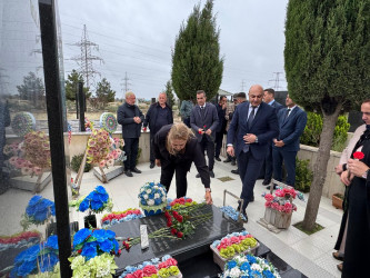 Sabunçu rayonunda “27 sentyabr – Anım Günü” nün beşinci ildönümü münasibətilə şəhidlərin məzarları ziyarət edildi