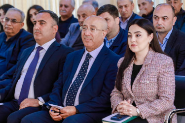 Rayon İcra Hakimiyyəti başçısının növbəti səyyar qəbulu Bakıxanov qəsəbəsində keçirildi