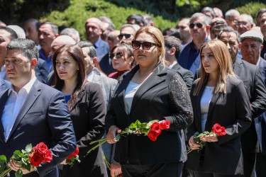 Ümummilli Lider Heydər Əliyevin anadan olmasının 103-cü ildönümü münasibətilə əziz xatirəsi ehtiramla yad edildi