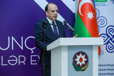 Sabunçu Gənclər Evində “Müasir dövrdə informasiya mühiti və sosial çağırışlar fonunda gənclər arasında mənəvi dəyərlər” mövzusunda tədbir keçirilib