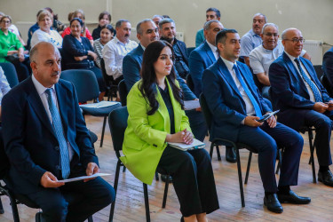 Pirşağı qəsəbəsində sakinlərlə növbəti səyyar görüş keçirildi