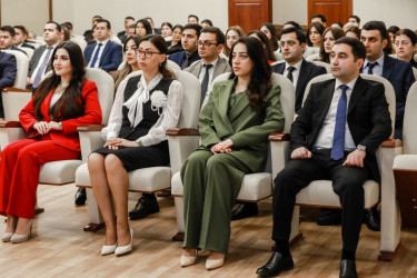 Sabunçu Rayon İcra Hakimiyyətində “31 dekabr-Dünya Azərbaycanlılarının Həmrəyliyi Günü” və “Yeni İl” münasibətilə tədbir keçirildi
