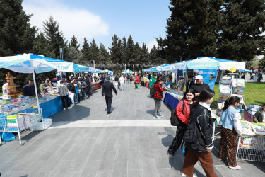 Sabunçu rayonunda “Oxu Günü – 11 Kitab Festivalı”nın təntənəli açılış mərasimi keçirildi