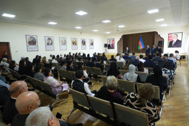 Maştağa qəsəbəsində sakinlərlə növbəti səyyar görüş keçirildi