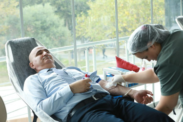 Sabunçu rayonunda “Bir damla QAN bir HƏYAT deməkdir” devizli könüllü qanvermə aksiyası keçirildi