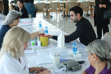 Sabunçu rayonunda “Bir damla QAN bir HƏYAT deməkdir” devizli könüllü qanvermə aksiyası keçirildi