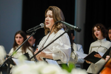 Sabunçu rayonunda Ümummilli Lider Heydər Əliyevin anadan olmasının 103 illiyinə həsr olunmuş “Ulu Öndər Heydər Əliyev:  Müasir Azərbaycanın memarı” adlı tədbir keçirildi.