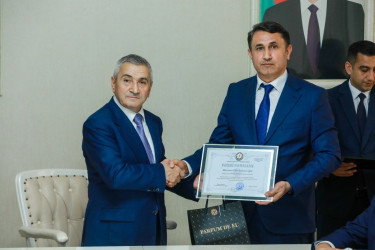 Sabunçu Rayon İcra Hakimiyyətində Azərbaycan energetiklərinin peşə bayramı günü ilə bağlı tədbir keçirildi