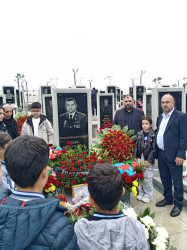 Sabunçu rayonunda Vətən müharibəsi şəhidləri Zaur Hüseyn oğlu Cəfərovun, Məhəmməd Vaqif oğlu Şəbiyevin, Rəşad Ağabəy oğlu Babayevin, İlkin Rəfail oğlu Quliyevin, Rəsul Həşim oğlu Sadıqovun və Əli Rahin oğlu Seyidovun ildönümləri münasibətilə anım mərasimləri keçirildi