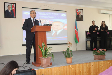 “2 fevral-Gənclər Günü” ilə əlaqədar “Heydər Əliyev və Azərbaycan gəncliyi” mövzusunda konfrans keçirildi