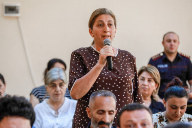 Sabunçu qəsəbəsində sakinlərlə növbəti səyyar görüş keçirildi