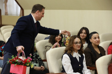 Sabunçu rayonunda “8 Mart - Beynəlxalq Qadınlar Günü” qeyd olundu
