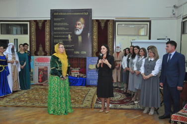 Sabunçu rayonunda Azərbaycanın dahi şairi və mütəfəkkiri Məhəmməd Füzulinin 530 illik yubileyinə həsr olunmuş “Könül mülkünün sultanı-Füzuli” adlı ədəbi-bədii gecə keçirildi