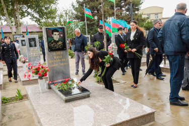 Sabunçu rayonunda “27 sentyabr – Anım Günü” nün beşinci ildönümü münasibətilə şəhidlərin məzarları ziyarət edildi
