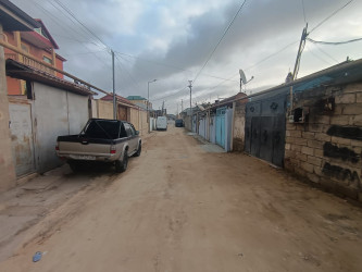 Bakıxanov qəsəbəsində asfaltlanma işləri aparılıb