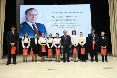 Sabunçu rayonunda “Heydər Əliyev və Azərbaycan tarixi” mövzusunda elmi-praktik konfrans keçirildi