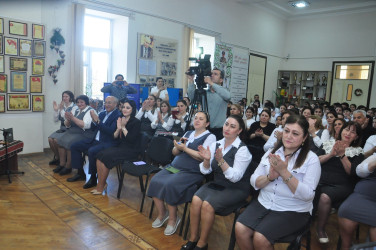 Sabunçu rayonunda Azərbaycanın dahi şairi və mütəfəkkiri Məhəmməd Füzulinin 530 illik yubileyinə həsr olunmuş “Könül mülkünün sultanı-Füzuli” adlı ədəbi-bədii gecə keçirildi