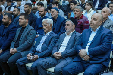 Sabunçu Gənclər Evində “Müasir dövrdə informasiya mühiti və sosial çağırışlar fonunda gənclər arasında mənəvi dəyərlər” mövzusunda tədbir keçirilib