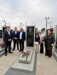 Sabunçu rayonunda Vətən müharibəsi şəhidləri Sübhan Səbuhi oğlu Məmmədlinin, Telman İqdam oğlu Ələkbərovun, Şamil Nazim oğlu Bababəyin, Məhəmməd Niman oğlu Səmədovun, Tural Rəfail oğlu Dəmirçiyevin, Əmirulla Vahid oğlu Əliyevin və Qələndər Nofəl oğlu Alıyevin ildönümləri münasibətilə anım mərasimləri keçirildi