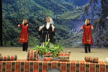 Sabunçu rayonunda “15 iyun-Milli Qurtuluş Günü” və “Şuşa İli”nə həsr olunmuş “Xarıbülbül” musiqi festivalı keçirildi