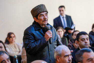Rayon İcra Hakimiyyəti başçısının növbəti səyyar qəbulu Sabunçu qəsəbəsində keçirildi