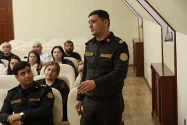 Sabunçu rayonunda “Su hövzələrində insanların təhlükəsizliyinin təmin edilməsi” mövzusunda müşavirə keçirildi
