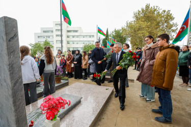 Sabunçu rayonunda “27 sentyabr – Anım Günü” nün beşinci ildönümü münasibətilə şəhidlərin məzarları ziyarət edildi
