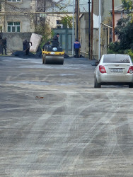 Zabrat qəsəbəsində asfaltlanma işləri aparılıb