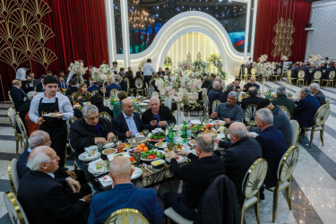 Sabunçu rayonunda Ümumilli Lider Heydər Əliyevin əziz xatirəsi yad edildi